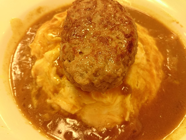 オムハンバーグカレー